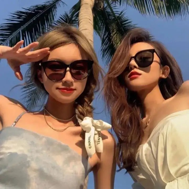死灵的陷阱 海报